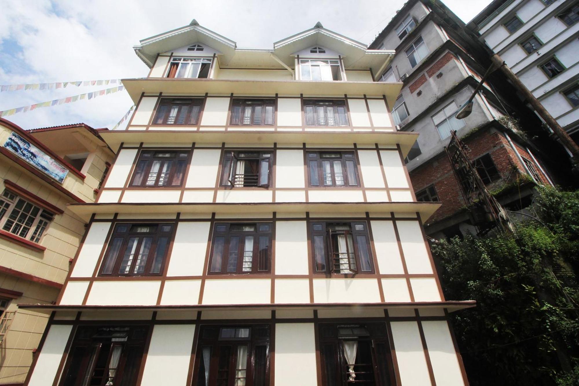 Collection O Hotel Shantiniketan Gangtok Exterior photo